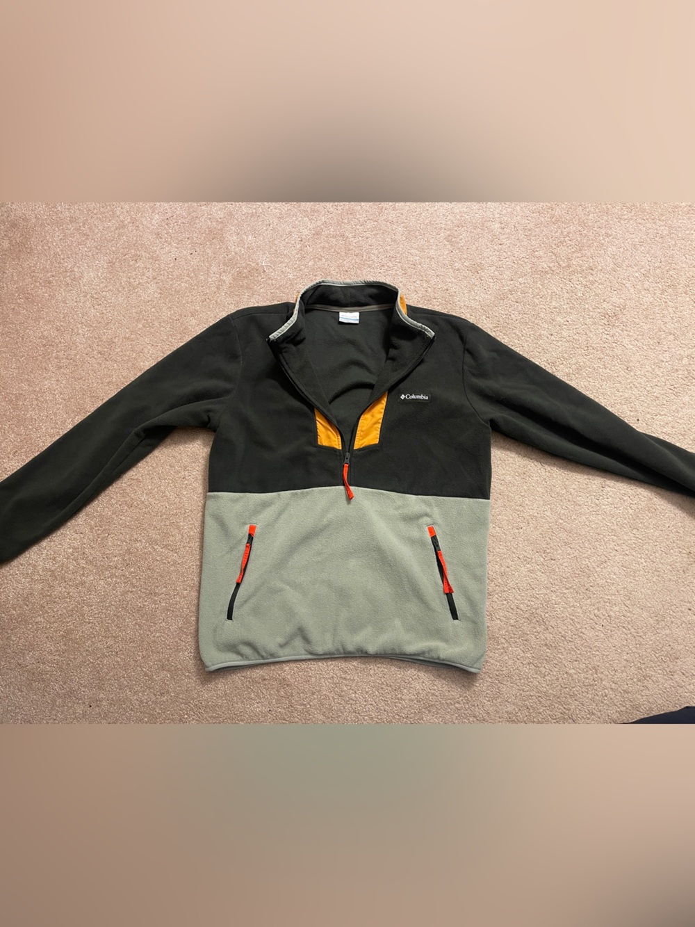 Columbia Black Fleece Pullover with Gray Trim